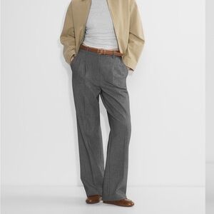 Aritzia Wilfred The Effortless Pant- (Re)ssential - size 4 - regular length